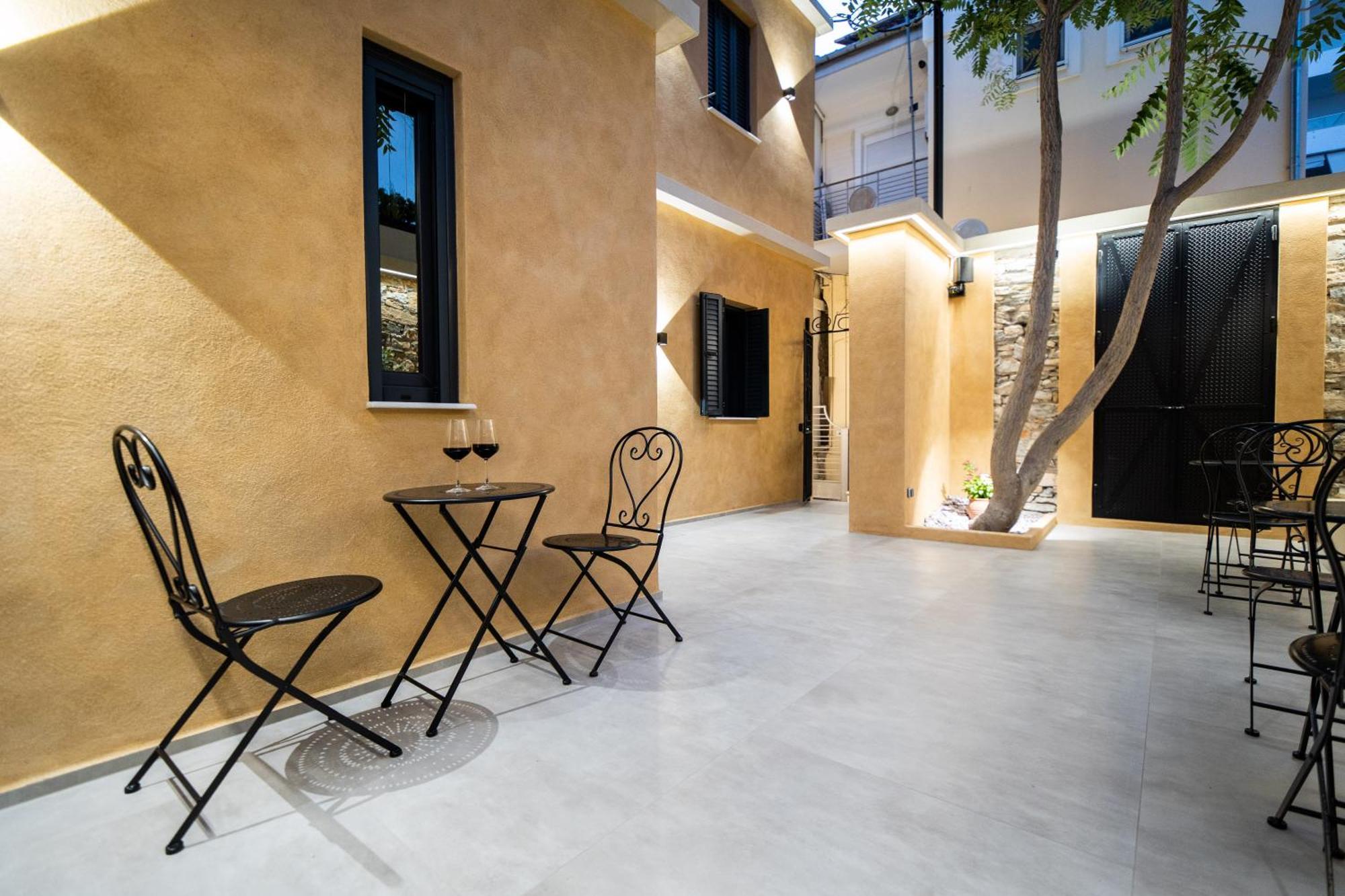 Appartamento Luxury - Le Petit Bati Volos Esterno foto